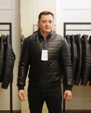 Чоловіча класична шкіряна куртка (чорна)